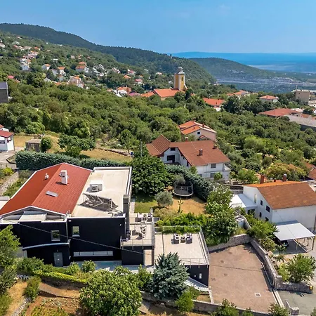 Wellness Biocrystal Vila Bakarac