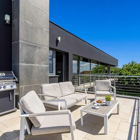 Villa Wellness Biocrystal