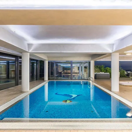 Wellness Biocrystal Villa *